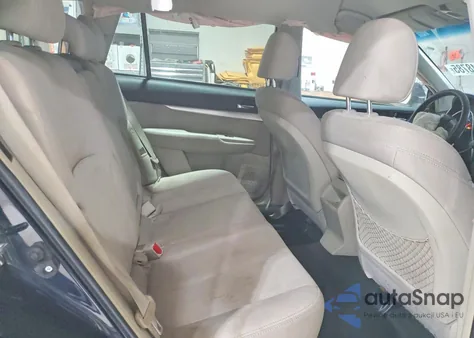 2013 Subaru Outback 2.5I Premium z USA, uszkodzony, nr VIN 4S4BRCCC7D3307011